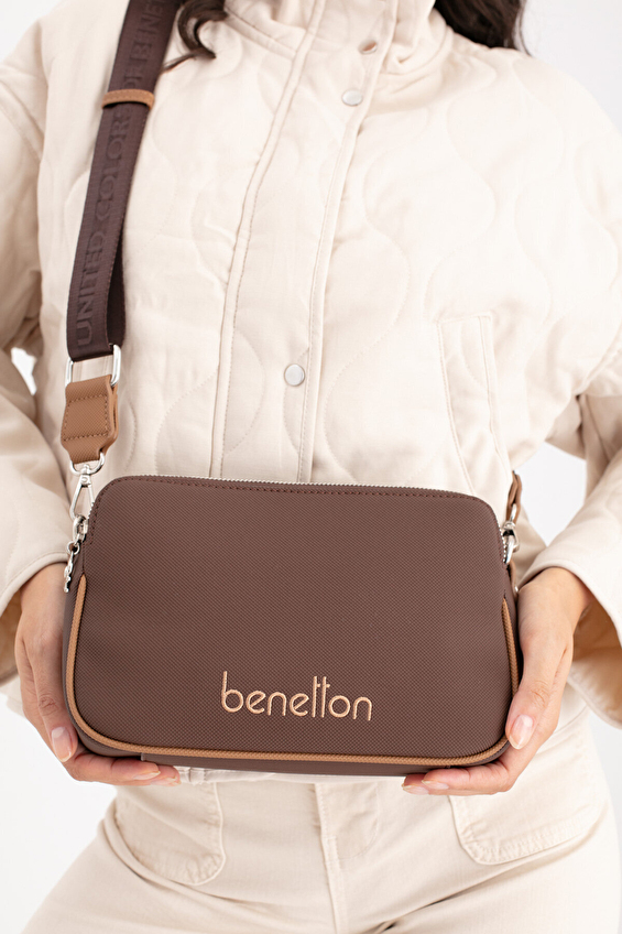 United Colors Of Benetton Kadın Kol Çantası BNT_1666 Kahve/camel United Colors Of Benetton Kadın Kol Çantası BNT_1666 Kahve/camel