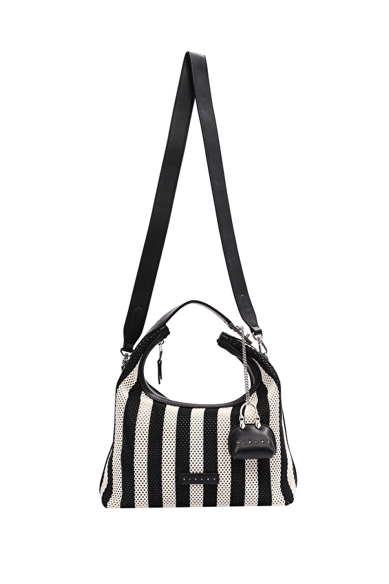 Sisley Kadın Kol Çantası SLY_321 Siyah Sisley Kadın Kol Çantası SLY_321 Siyah