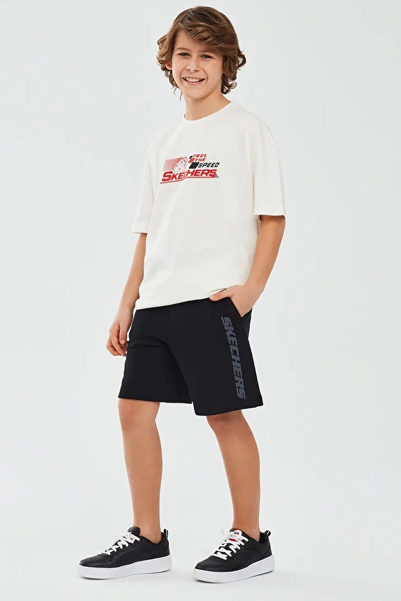 Skechers Erkek Çocuk Şort SK241097 001 Siyah Skechers Erkek Çocuk Şort SK241097 001 Siyah