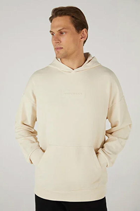 Skechers Erkek Sweatshirt S242110 102 Kırık beyaz Skechers Erkek Sweatshirt S242110 102 Kırık beyaz