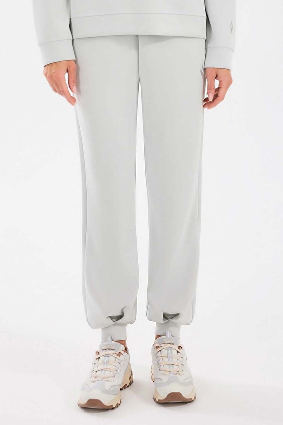 Skechers Soft Touch Kadın Eşofman Altı S2510056 035 Gri Skechers Soft Touch Kadın Eşofman Altı S2510056 035 Gri