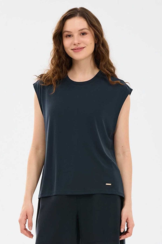 Skechers Kadın Soft Touch Tişört S2610047 3817 Siyah Skechers Kadın Soft Touch Tişört S2610047 3817 Siyah