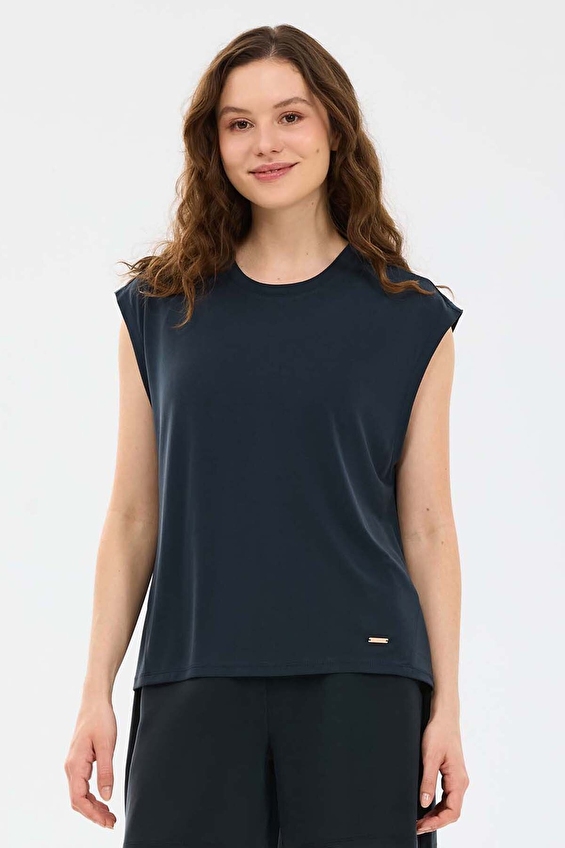 Skechers Kadın Soft Touch Tişört S2610047 3817 Siyah Skechers Kadın Soft Touch Tişört S2610047 3817 Siyah