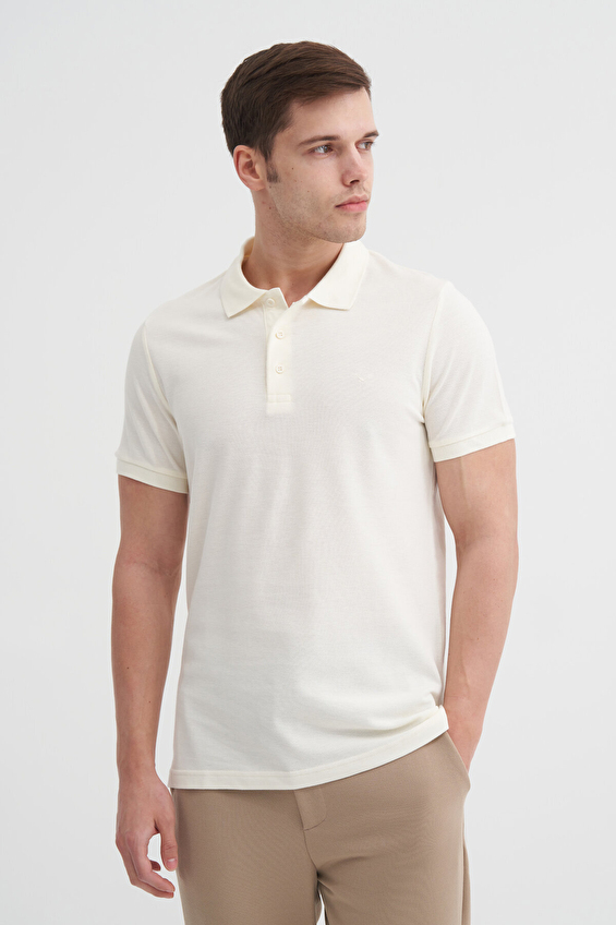 Cazador Polo Yaka Slim Fit Erkek Tişört 25YCEEO04613 Ekru Cazador Polo Yaka Slim Fit Erkek Tişört 25YCEEO04613 Ekru