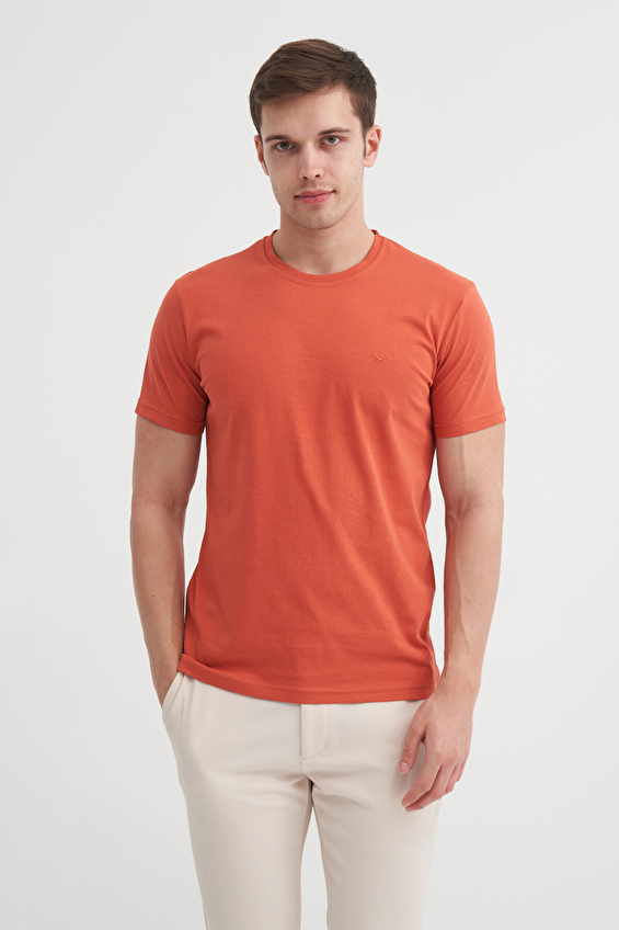 Cazador Slim Fit Bisiklet Yaka Erkek Tişört 25YCEEO04623 Kiremit Cazador Slim Fit Bisiklet Yaka Erkek Tişört 25YCEEO04623 Kiremit