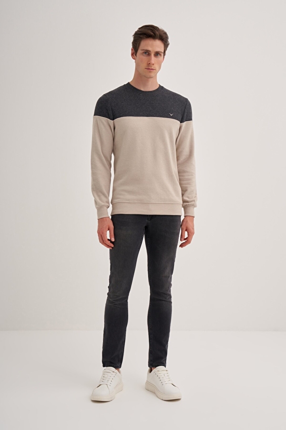 Cazador Slim Fit Erkek Sweatshırt 56220 Ekru Cazador Slim Fit Erkek Sweatshırt 56220 Ekru