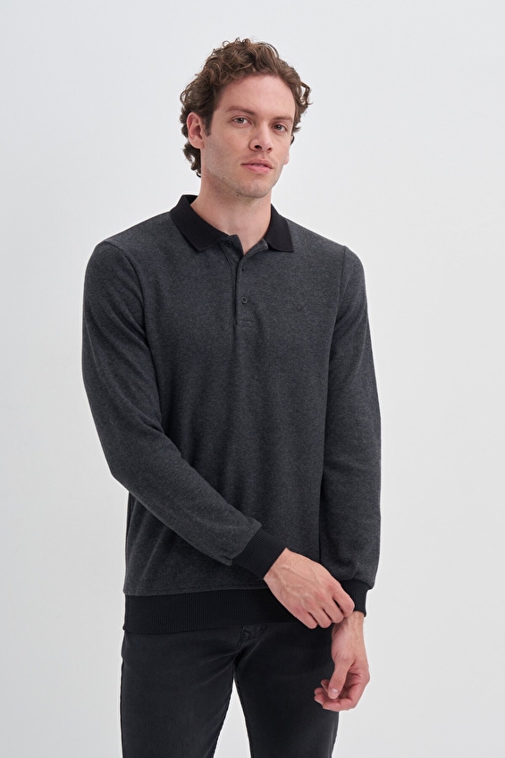 Cazador Slim Fit Erkek Sweatshırt 56270 Siyah Cazador Slim Fit Erkek Sweatshırt 56270 Siyah