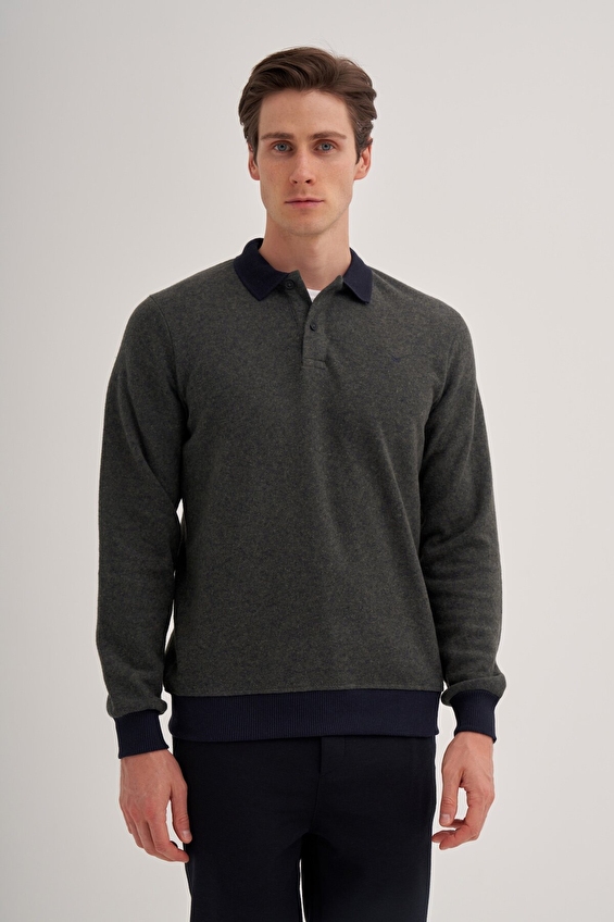 Cazador Slim Fit Erkek Sweatshırt 56270 Koyu yeşil Cazador Slim Fit Erkek Sweatshırt 56270 Koyu yeşil