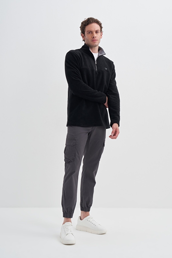 Cazador Regular Fit Erkek Sweatshırt 56320 Siyah Cazador Regular Fit Erkek Sweatshırt 56320 Siyah