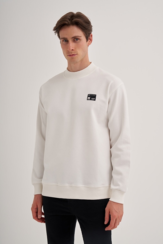 Cazador Relax Fit Erkek Sweatshırt 52480 Ekru Cazador Relax Fit Erkek Sweatshırt 52480 Ekru