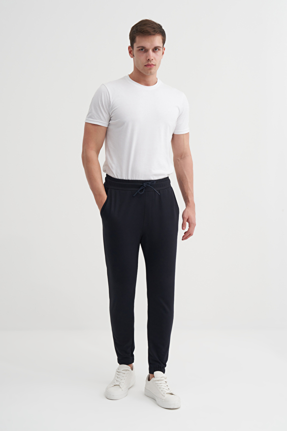 Cazador Slim Fit Erkek Eşofman Altı 80410 Lacivert Cazador Slim Fit Erkek Eşofman Altı 80410 Lacivert