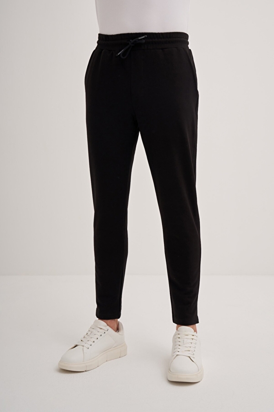 Cazador Slim Fit Erkek Eşofman Altı 80420 Siyah Cazador Slim Fit Erkek Eşofman Altı 80420 Siyah