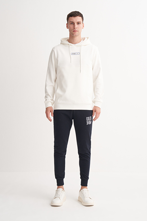 Cazador Regular Fit Erkek Sweatshırt 53720 Ekru Cazador Regular Fit Erkek Sweatshırt 53720 Ekru