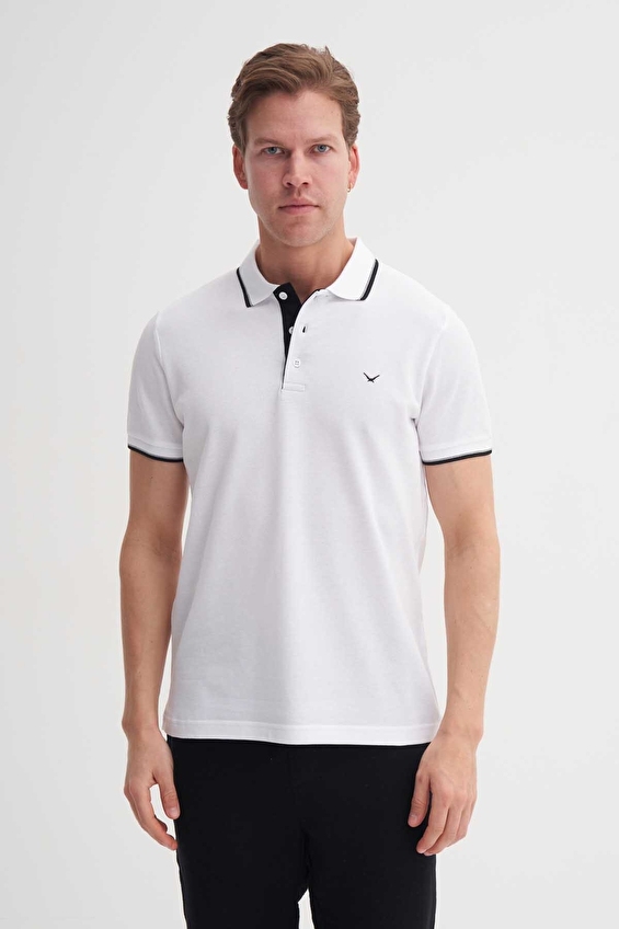 Cazador Slim Fit Erkek Tişört 46140 Beyaz/siyah Cazador Slim Fit Erkek Tişört 46140 Beyaz/siyah