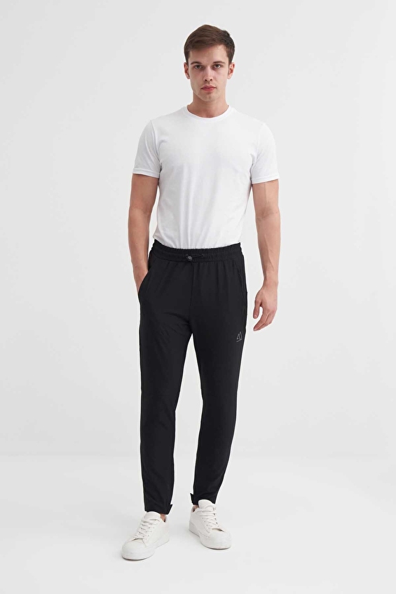 Cazador Regular Fit Erkek Eşofman Altı 80150 Siyah Cazador Regular Fit Erkek Eşofman Altı 80150 Siyah