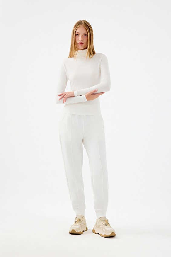 Loft Kadın Eşofman Altı LF2038218 Beyaz Loft Kadın Eşofman Altı LF2038218 Beyaz