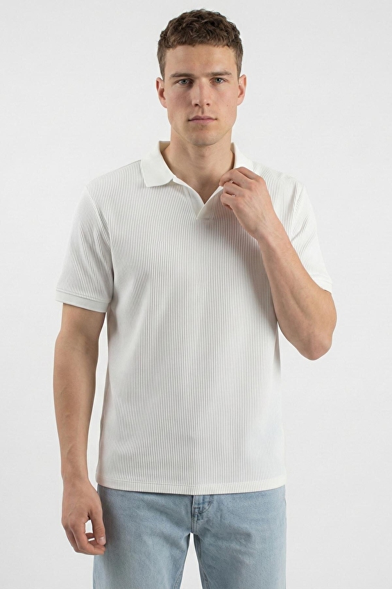 Loft Erkek Polo Yaka Tişört LF2042167 OFW Kırık beyaz Loft Erkek Polo Yaka Tişört LF2042167 OFW Kırık beyaz