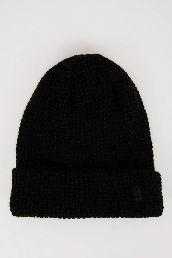 Defacto Erkek Bere C7140AXTRBSTD Siyah Defacto Erkek Bere C7140AXTRBSTD Siyah