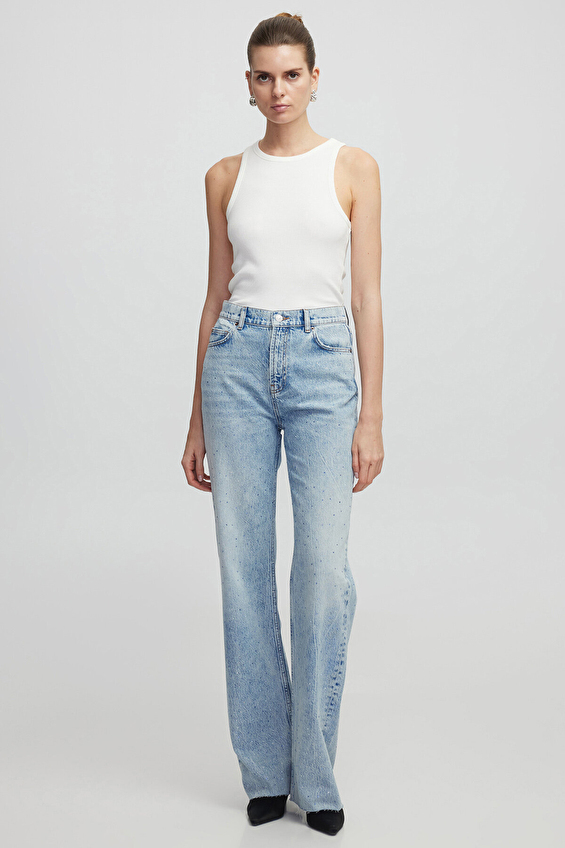 İpekyol Wide Leg Fit Fermuar Kapama Orta Bel Tam Boy Paça Kadın Kot Pantolon IS1250018008 Indıgo İpekyol Wide Leg Fit Fermuar Kapama Orta Bel Tam Boy Paça Kadın Kot Pantolon IS1250018008 Indıgo