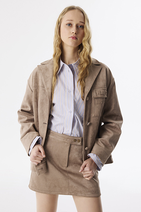 Twist Mono Yaka Regular Fit Düğme Kapama Düşük Omuz Kadın Ceket TS1250005064 Taş Twist Mono Yaka Regular Fit Düğme Kapama Düşük Omuz Kadın Ceket TS1250005064 Taş