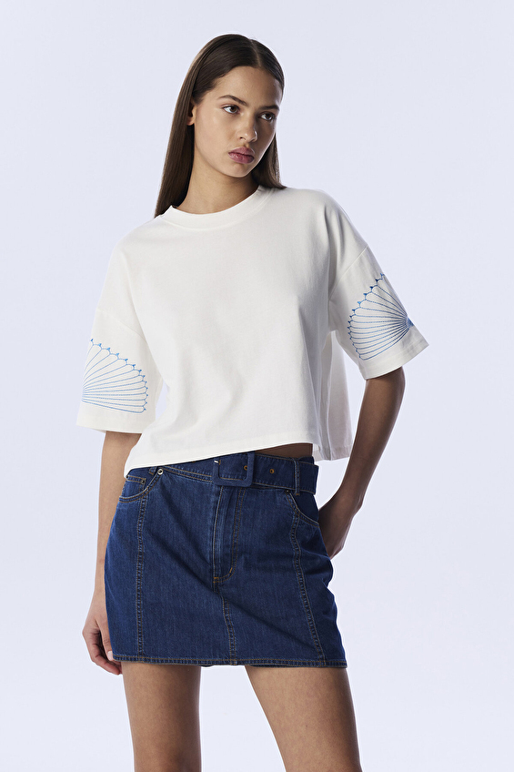 Twist Kadın Tişört TS1250070208 Ekru Twist Kadın Tişört TS1250070208 Ekru