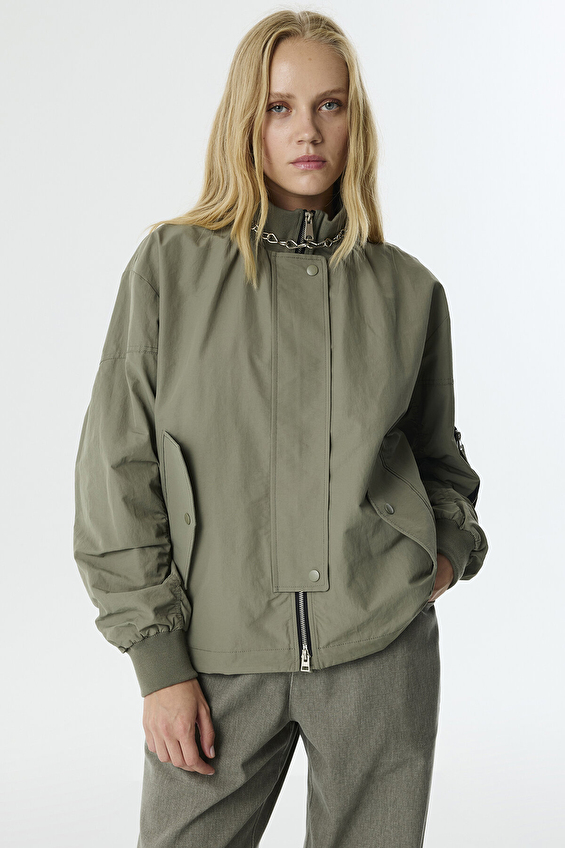 Twist Kadın Mont TW6250012031 Haki Twist Kadın Mont TW6250012031 Haki