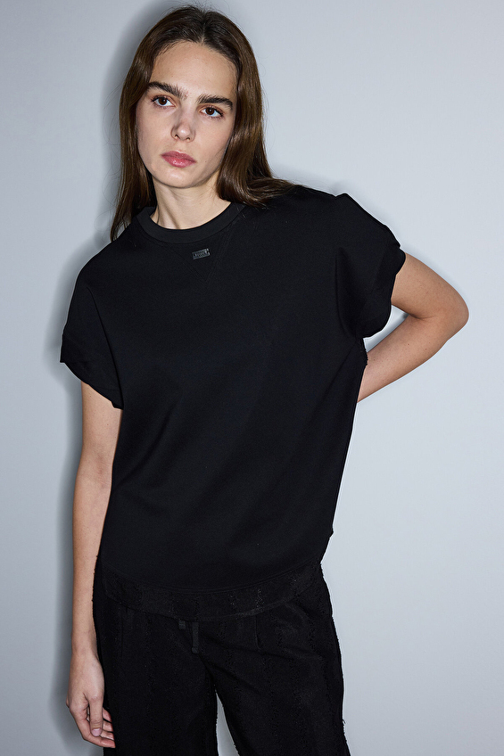 İpekyol Kadın Bluz IS1260006063 Siyah İpekyol Kadın Bluz IS1260006063 Siyah