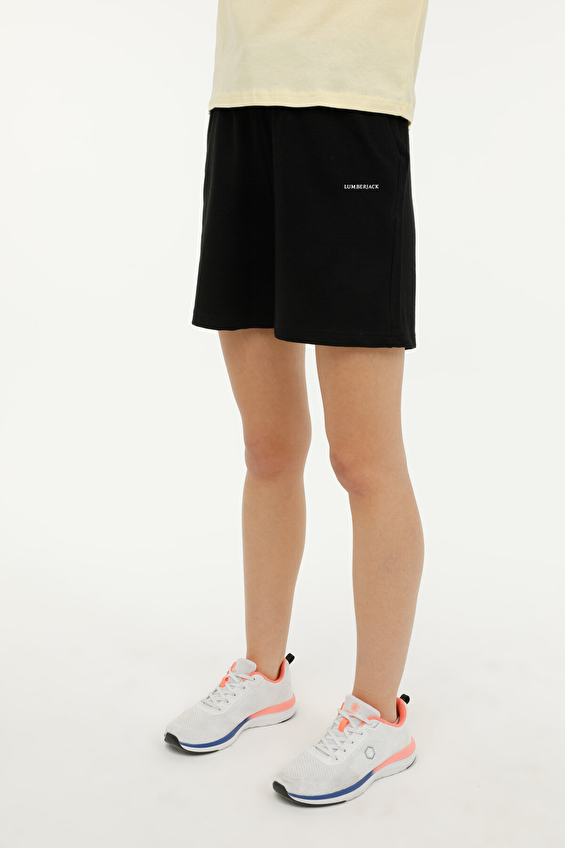 Lumberjack Regular Fit Kadın Şort BASIC CT144 Siyah Lumberjack Regular Fit Kadın Şort BASIC CT144 Siyah