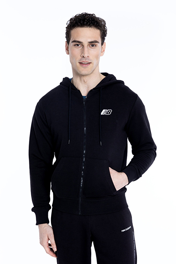 New Balance Erkek Sweatshirt MNH1318 BK Siyah New Balance Erkek Sweatshirt MNH1318 BK Siyah