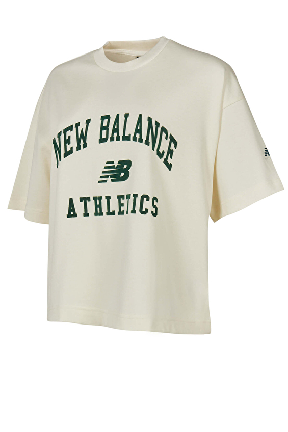 New Balance Kadın Tişört WNT1402 SST Beyaz New Balance Kadın Tişört WNT1402 SST Beyaz