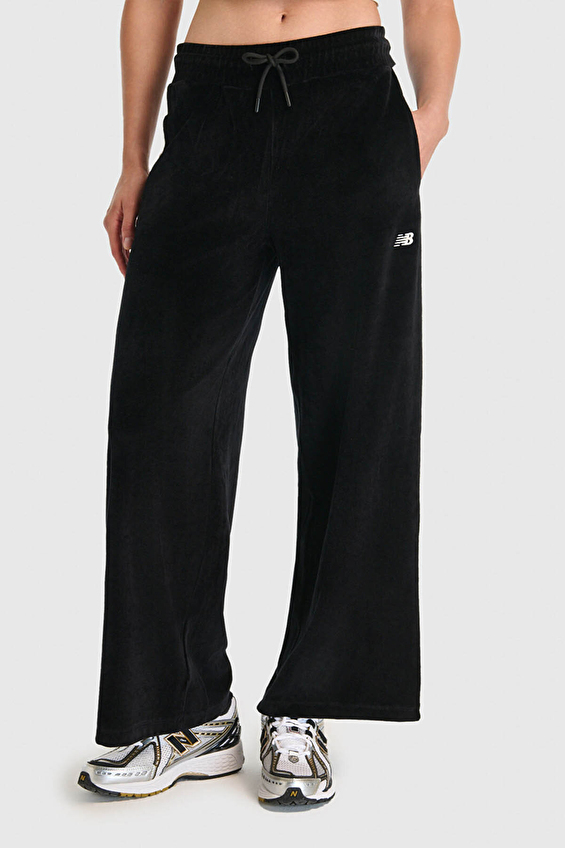 New Balance Kadın Eşofman Altı WNP3506 BK Siyah New Balance Kadın Eşofman Altı WNP3506 BK Siyah