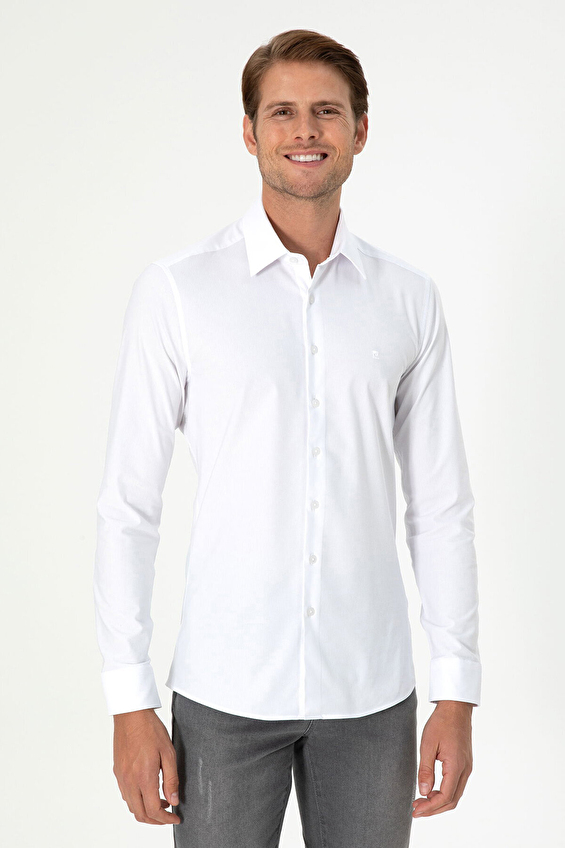Pierre Cardin Extra Slim Fit Uzun Kol Klasik Yaka Erkek Gömlek 1961945 Beyaz Pierre Cardin Extra Slim Fit Uzun Kol Klasik Yaka Erkek Gömlek 1961945 Beyaz