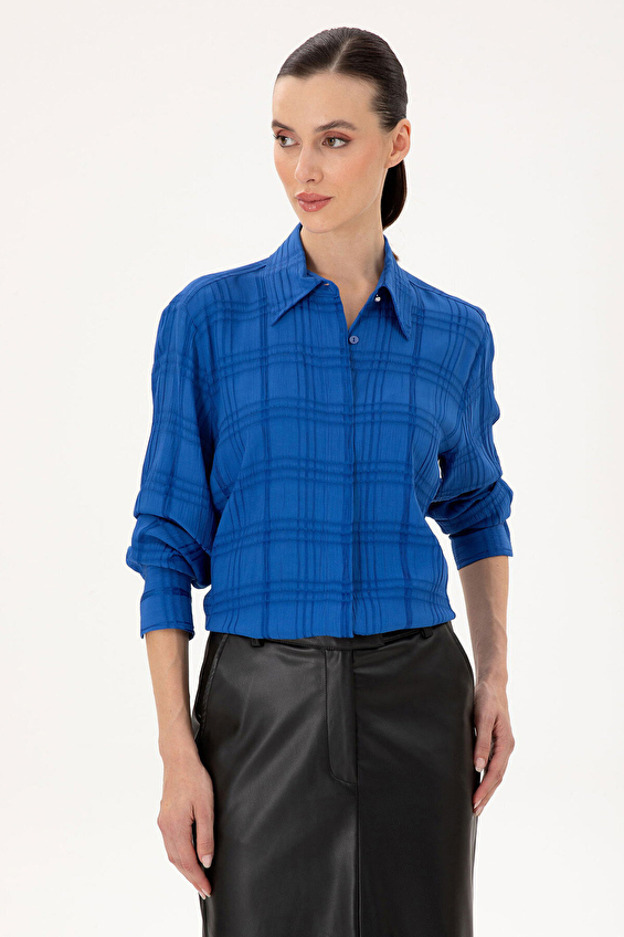 Pierre Cardin Gömlek Yaka Comfort Fit Kadın Gömlek 1947838 VR045 Mavi Pierre Cardin Gömlek Yaka Comfort Fit Kadın Gömlek 1947838 VR045 Mavi