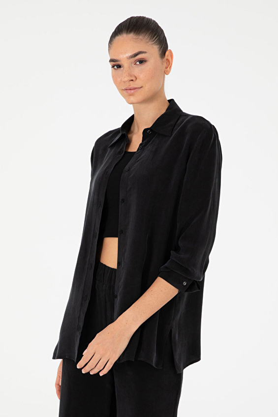 Pierre Cardin Gömlek Yaka Comfort Fit Kadın Gömlek 1945088 VR046 Siyah Pierre Cardin Gömlek Yaka Comfort Fit Kadın Gömlek 1945088 VR046 Siyah