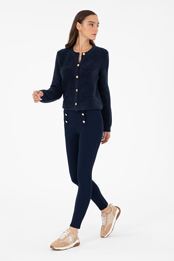 Pierre Cardin Slim Fit Dar Paça Yüksek Bel Kadın Pantolon 1947233 VR033 Lacivert Pierre Cardin Slim Fit Dar Paça Yüksek Bel Kadın Pantolon 1947233 VR033 Lacivert