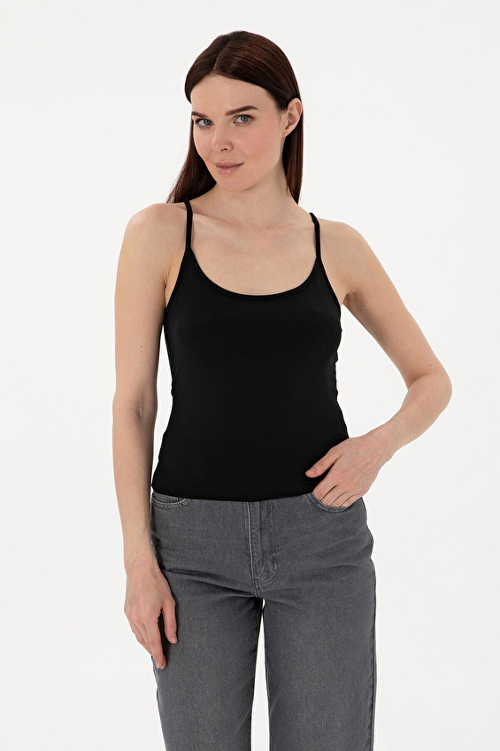 Pierre Cardin Bisiklet Yaka Kadın Bluz 2190346 VR046 Siyah Pierre Cardin Bisiklet Yaka Kadın Bluz 2190346 VR046 Siyah