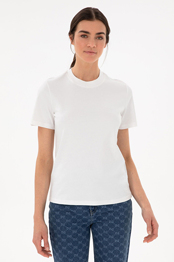 Pierre Cardin Bisiklet Yaka Kadın Tişört 2129170 VR013 Beyaz Pierre Cardin Bisiklet Yaka Kadın Tişört 2129170 VR013 Beyaz