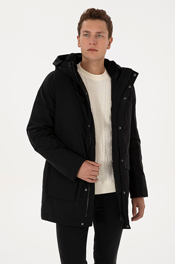 U.S. Polo Assn. Regular Fit Erkek Kaban 2248861 Siyah U.S. Polo Assn. Regular Fit Erkek Kaban 2248861 Siyah