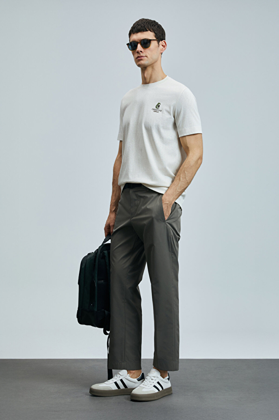 Lufian Bisiklet Yaka Comfort Fit Erkek Olivia Tişört 111020263 Ekru Lufian Bisiklet Yaka Comfort Fit Erkek Olivia Tişört 111020263 Ekru