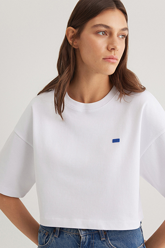 Mavi Bisiklet Yaka Crop Fit Kadın Tişört M1612187 620 Beyaz