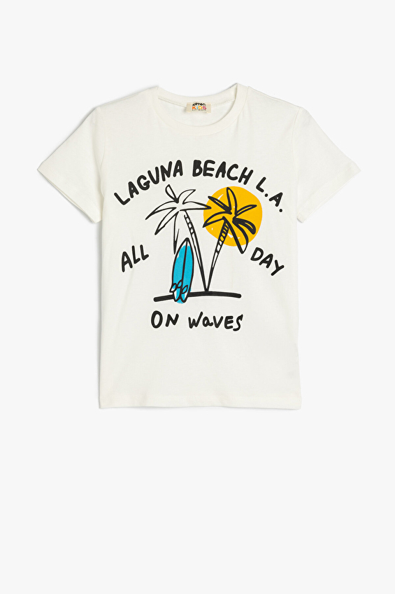 Koton Regular Fit Bisiklet Yaka Erkek Çocuk Tişört 5SKB10127TK Ekru Koton Regular Fit Bisiklet Yaka Erkek Çocuk Tişört 5SKB10127TK Ekru