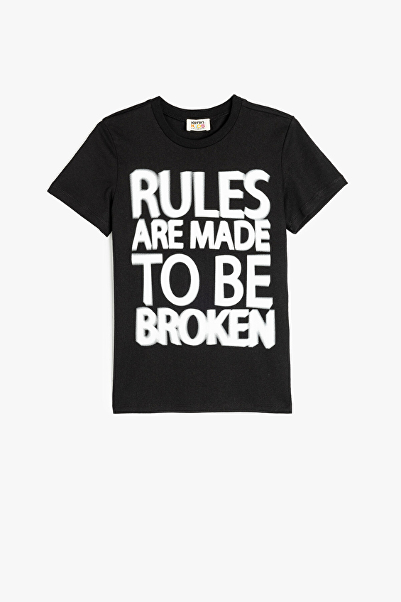 Koton Regular Fit Bisiklet Yaka Erkek Çocuk Tişört 5SKB10189TK Siyah Koton Regular Fit Bisiklet Yaka Erkek Çocuk Tişört 5SKB10189TK Siyah