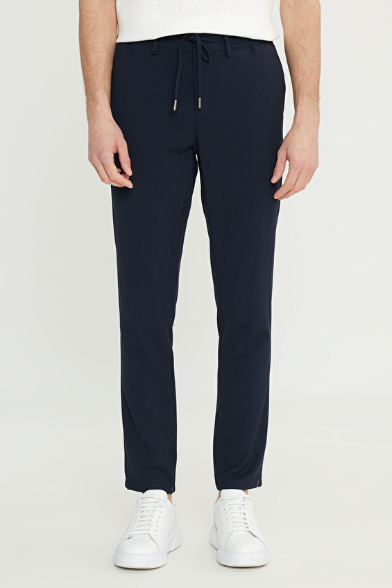 Altınyıldız Classics Slim Fit Beli Bağlamalı Erkek Pantolon ACE001252274 Lacivert Altınyıldız Classics Slim Fit Beli Bağlamalı Erkek Pantolon ACE001252274 Lacivert