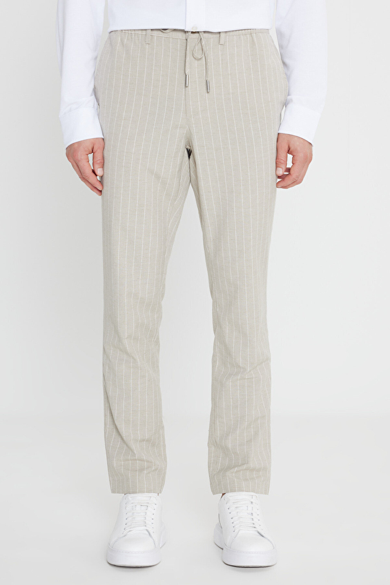 Altınyıldız Classics Slim Fit Beli Bağlamalı Erkek Pantolon ACE001252272 Vizon Altınyıldız Classics Slim Fit Beli Bağlamalı Erkek Pantolon ACE001252272 Vizon