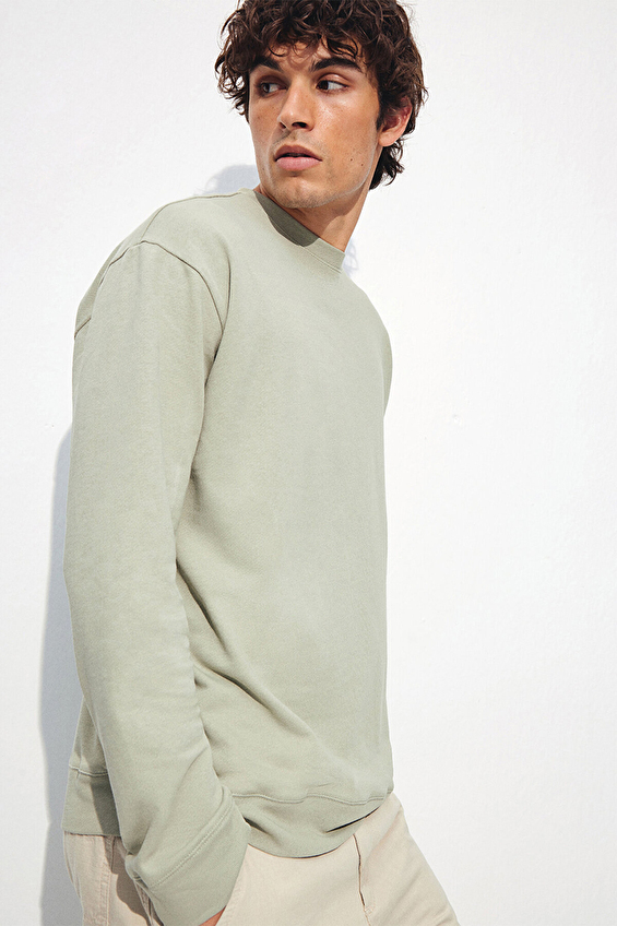 Mavi Erkek Sweatshirt M0S10207 71481 Yeşil Mavi Erkek Sweatshirt M0S10207 71481 Yeşil