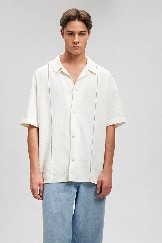 Mavi Kısa Kol Loose Fit Erkek Gömlek M0211182 80194 Ekru Mavi Kısa Kol Loose Fit Erkek Gömlek M0211182 80194 Ekru