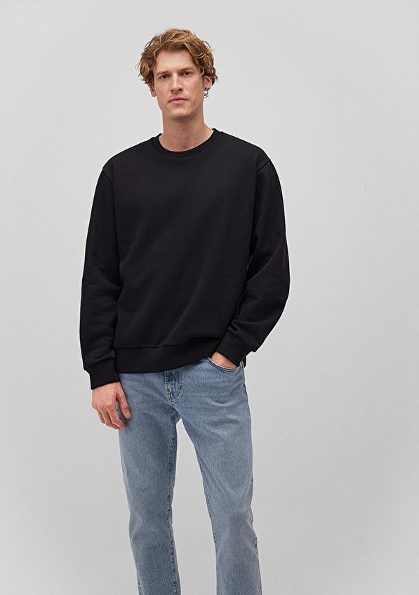 Mavi Bisiklet Yaka Uzun Kol Loose Fit / Bol Rahat Kesim Erkek Sweatshirt M0S10276 900 Siyah Mavi Bisiklet Yaka Uzun Kol Loose Fit / Bol Rahat Kesim Erkek Sweatshirt M0S10276 900 Siyah