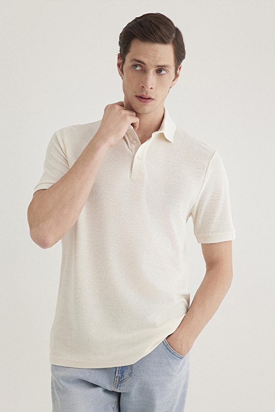 Mavi Erkek Polo Yaka Tişört M0612521 70057 Kırık beyaz Mavi Erkek Polo Yaka Tişört M0612521 70057 Kırık beyaz