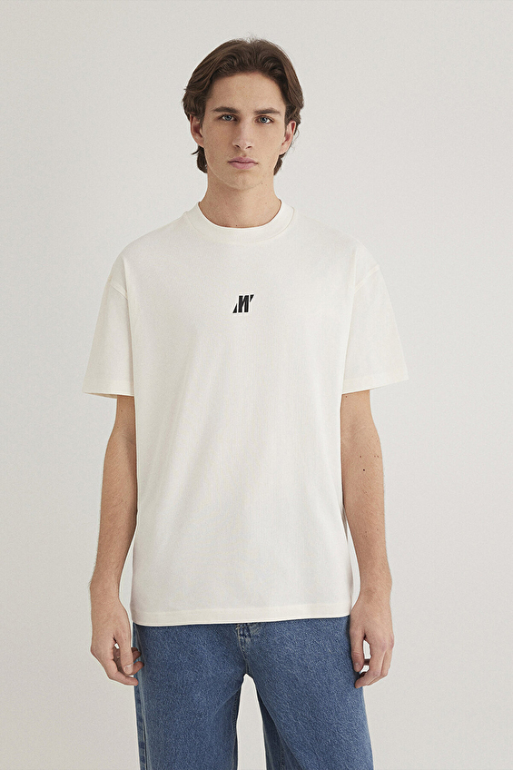 Mavi Erkek Tişört M0612745 70057 Kırık beyaz Mavi Erkek Tişört M0612745 70057 Kırık beyaz