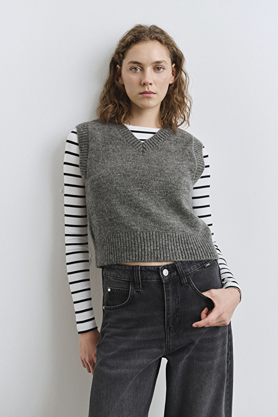 Mavi Slim Fit Kadın Triko M1710711 87829 Antrasit Mavi Slim Fit Kadın Triko M1710711 87829 Antrasit